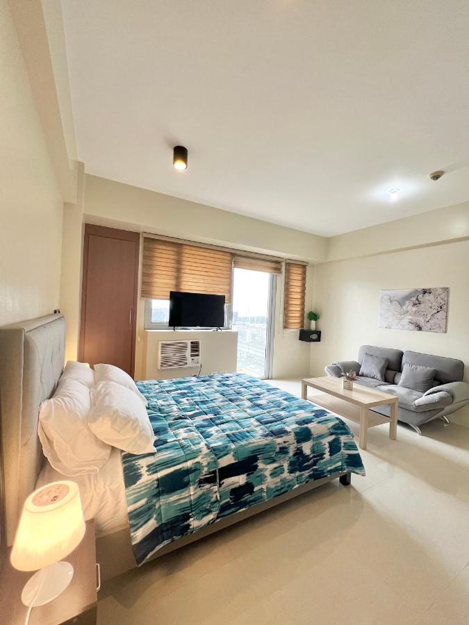 Kiel 5-Star Condo Hotel Across Naia Manila Airport Terminal 3 باساي المظهر الخارجي الصورة