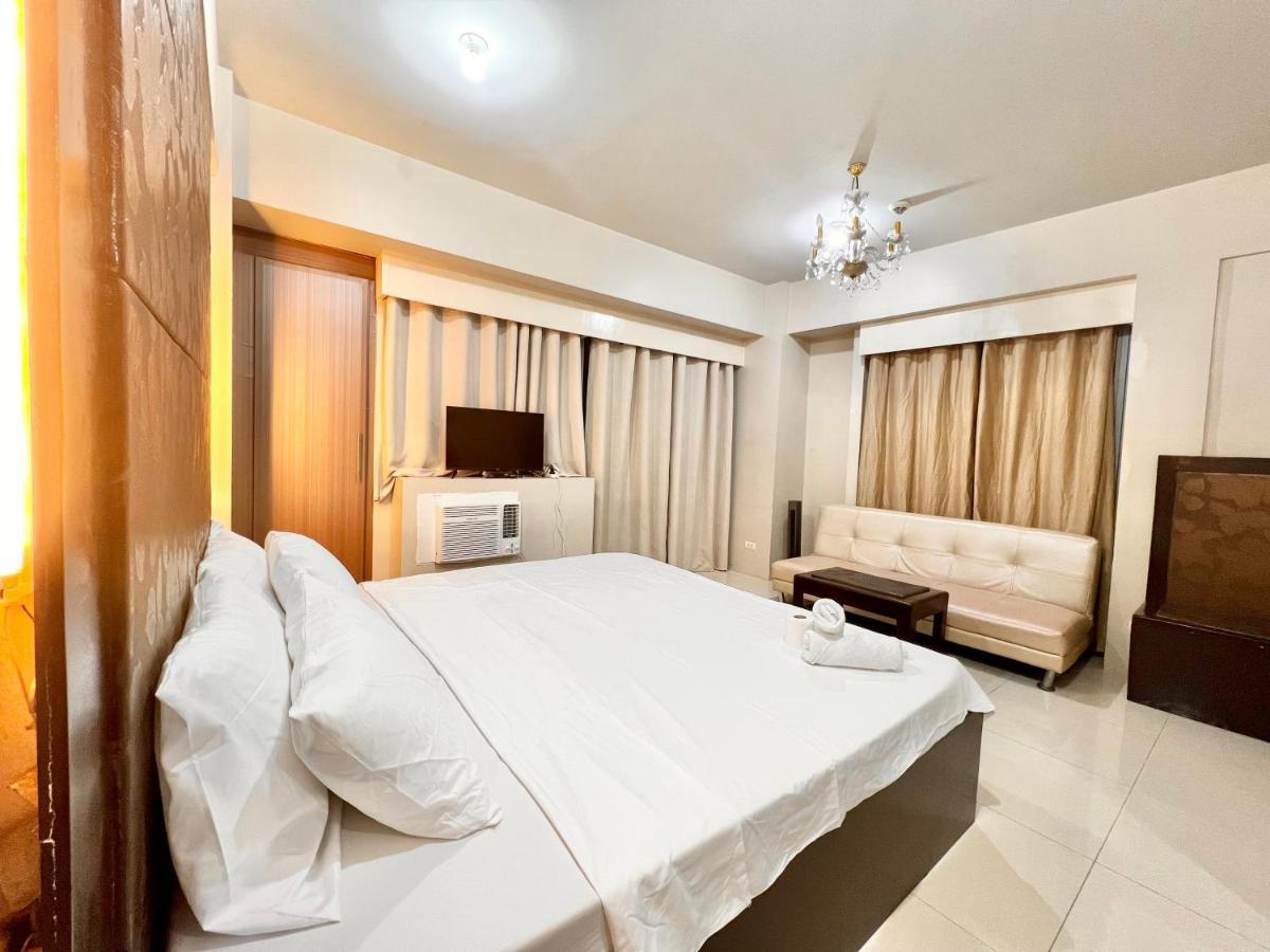 Kiel 5-Star Condo Hotel Across Naia Manila Airport Terminal 3 باساي المظهر الخارجي الصورة