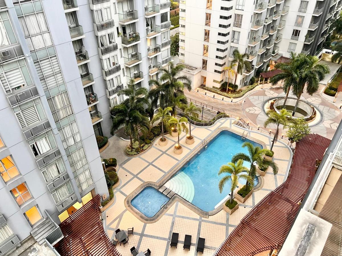 Kiel 5-Star Condo Hotel Across Naia Manila Airport Terminal 3 باساي المظهر الخارجي الصورة
