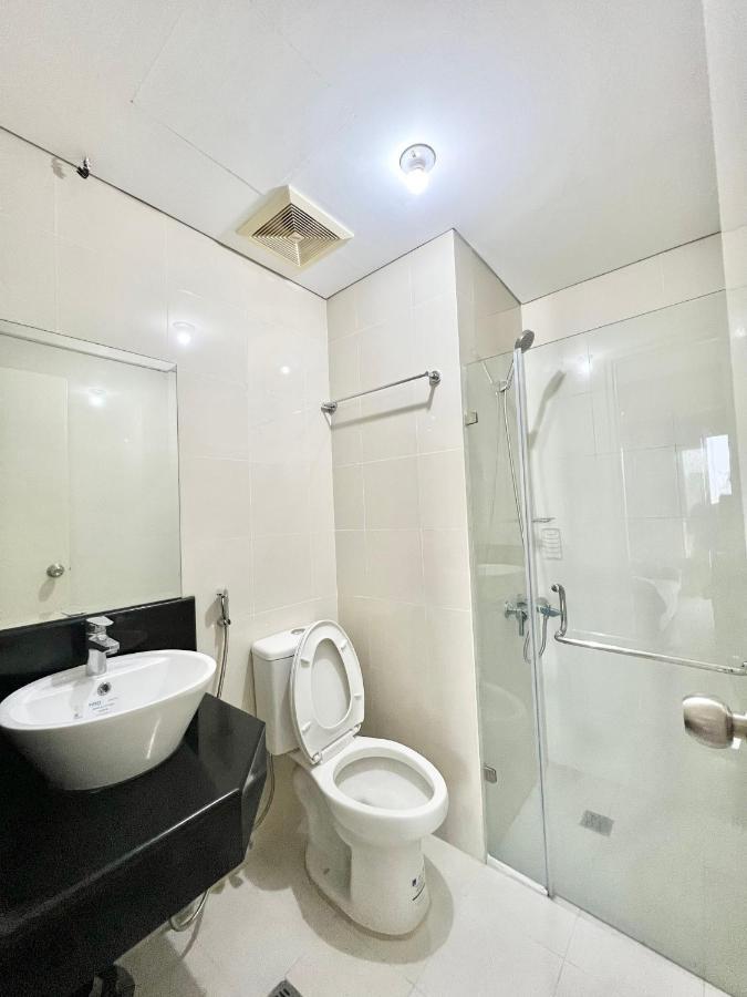 Kiel 5-Star Condo Hotel Across Naia Manila Airport Terminal 3 باساي المظهر الخارجي الصورة